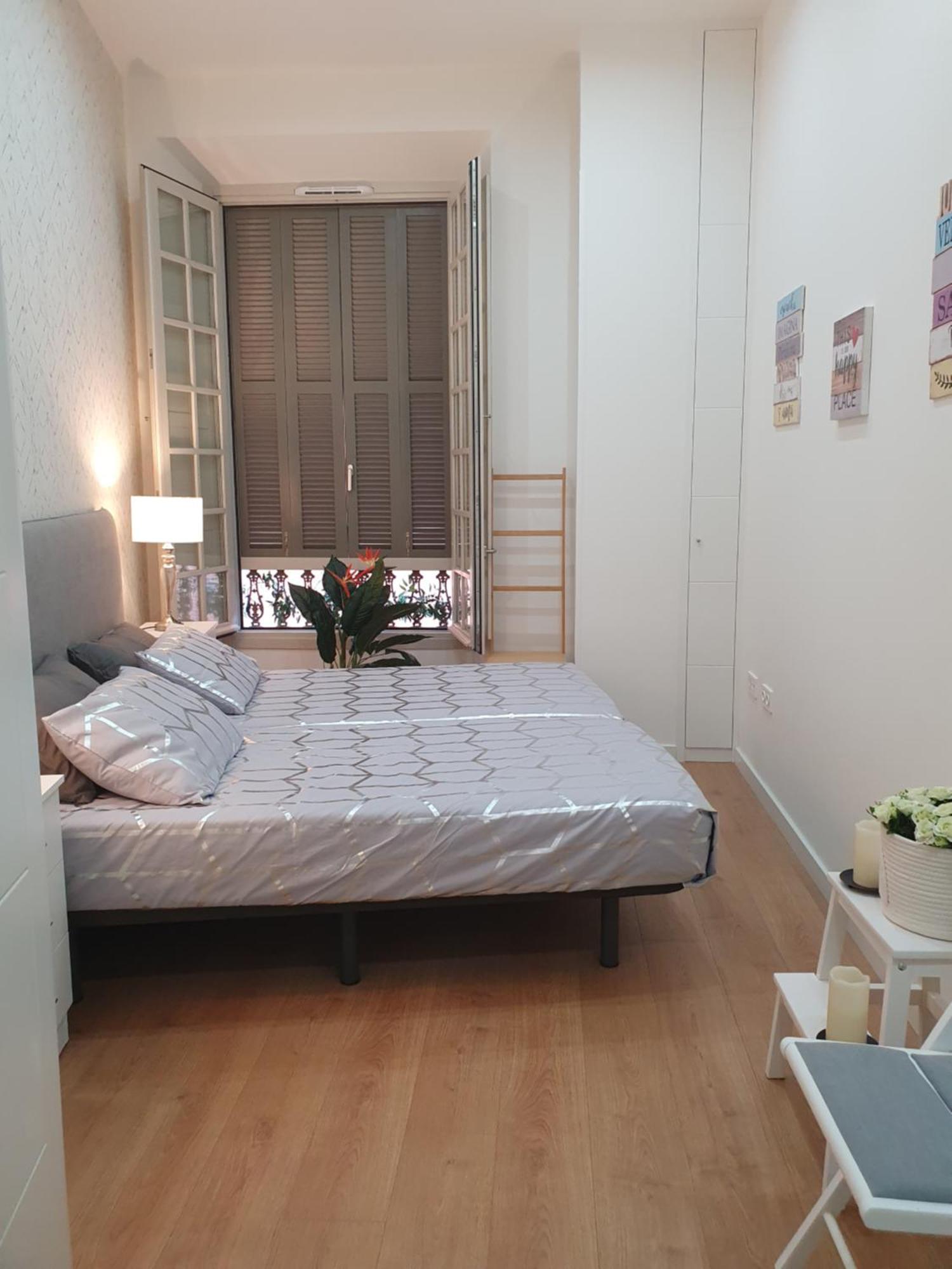 Beautiful Historic Center Apt! Málaga Buitenkant foto